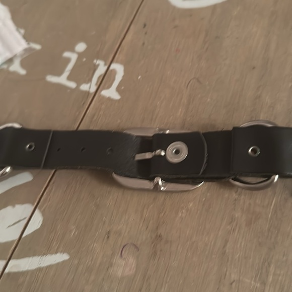 Upcycled ASOS Genuine Leather Chocker - Picture 5 of 10